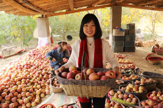 摆地摊卖什么好？选产品的十条经验请收藏好