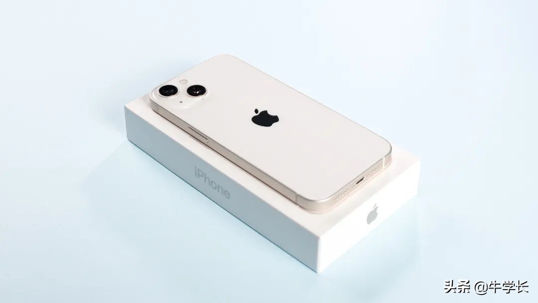 iPhone12比iPhone13到底弱在哪？价格参数配置大全