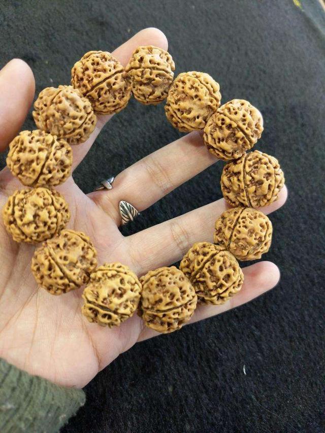 关于金刚的清理和盘玩，不仅要知道常识，还要知道一些小方法