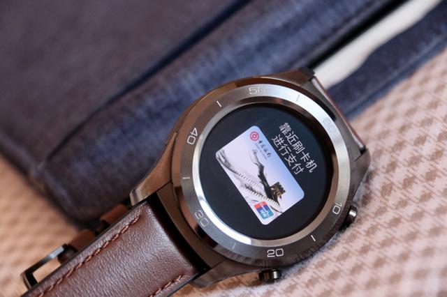 商务新典范 HUAWEI WATCH 2 Pro深度体验