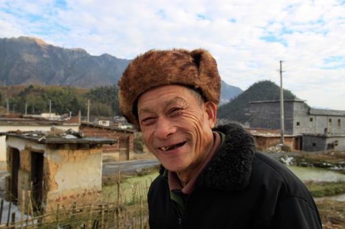 靠捡破烂，一个农村人三年赚了270万！他是怎么做到的？