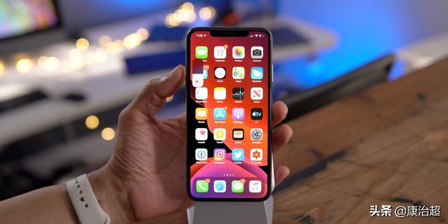 通过苹果iCloud云备份快速恢复iPhone和iPad等设备