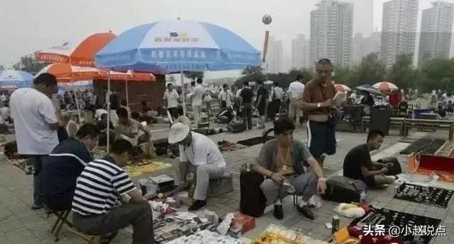 为什么废品行业暴利，原来他们懂这些，你不知道垃圾分类的内幕