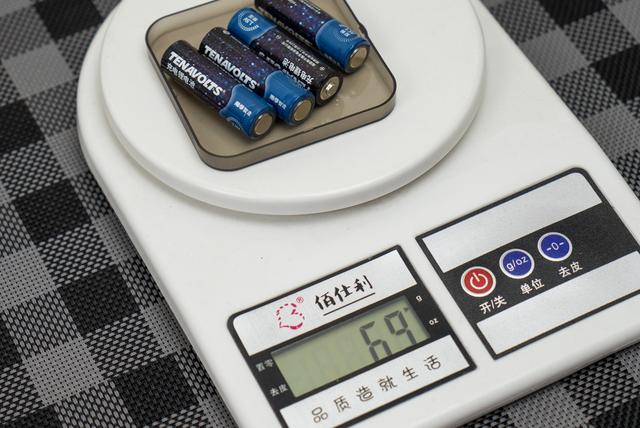 南孚充电电池测评：量大质轻，续航久到离谱！