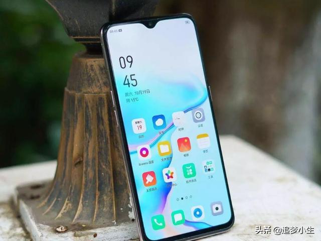 五款适合老年人的手机，128G大内存起步，6.99英寸大屏幕不眼花