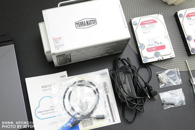 应对8K无压力，铁威马D2雷电3磁盘阵列测评！