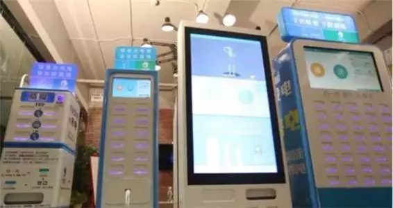 2017年的共享充电宝年终盘点——还有几家坐等王思聪吃翔？