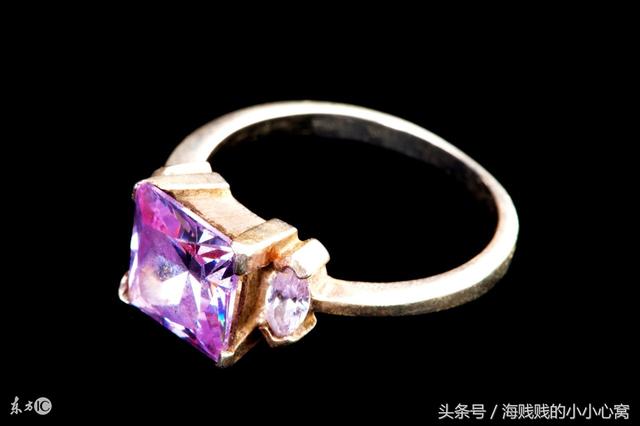 最容易吸干女性钱包的7大暴利行业，早知道就是赚到！