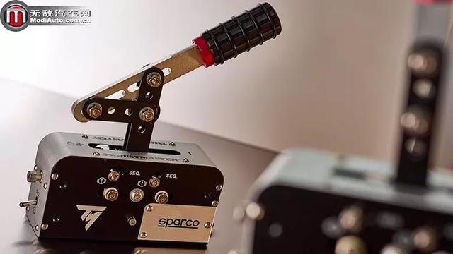 Thrustmaster和Sparco推出赛车游戏手刹