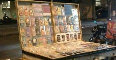 适合摆地摊的6种小商品，简单方便，网友：又在诱惑我摆地摊？