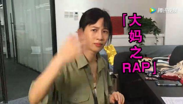 papi酱的广告为什么总能上热搜？过去一年赚了多少钱？
