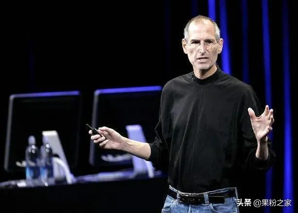 苹果曾试图支持 Adobe Flash，但却以尴尬收场