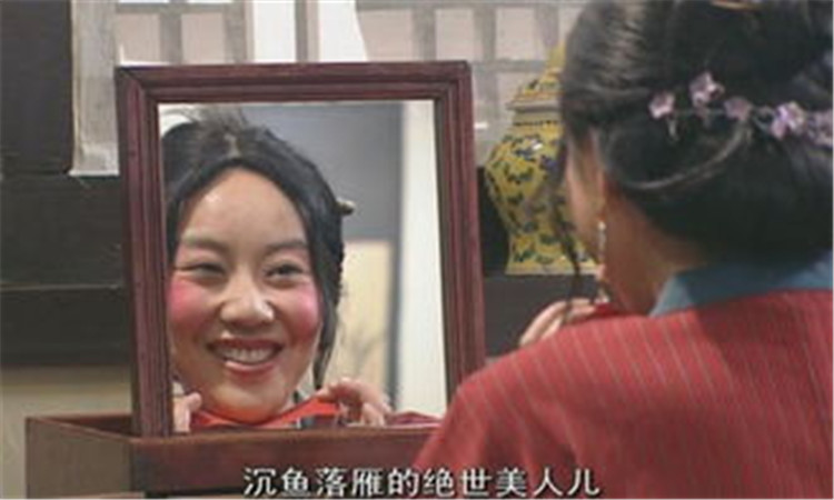 大油田们看过来！年度精选10个“风很大”的散粉，总有适合你的