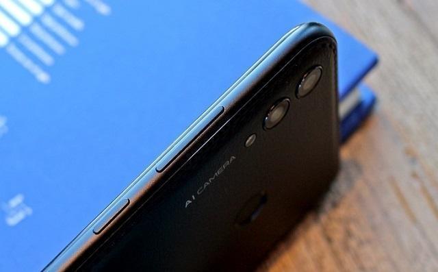 华为偷偷上架新款大屏手机，5000mAh+128GB+6GB，现已跌至1249元