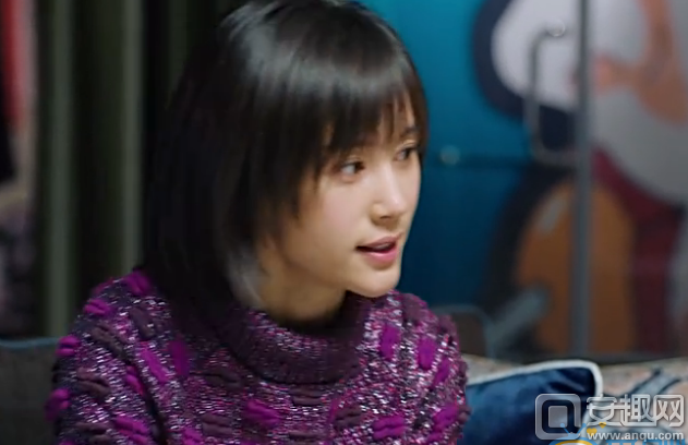 欢乐颂第28集曲筱绡说的小受是什么意思?奇点是小受吗?