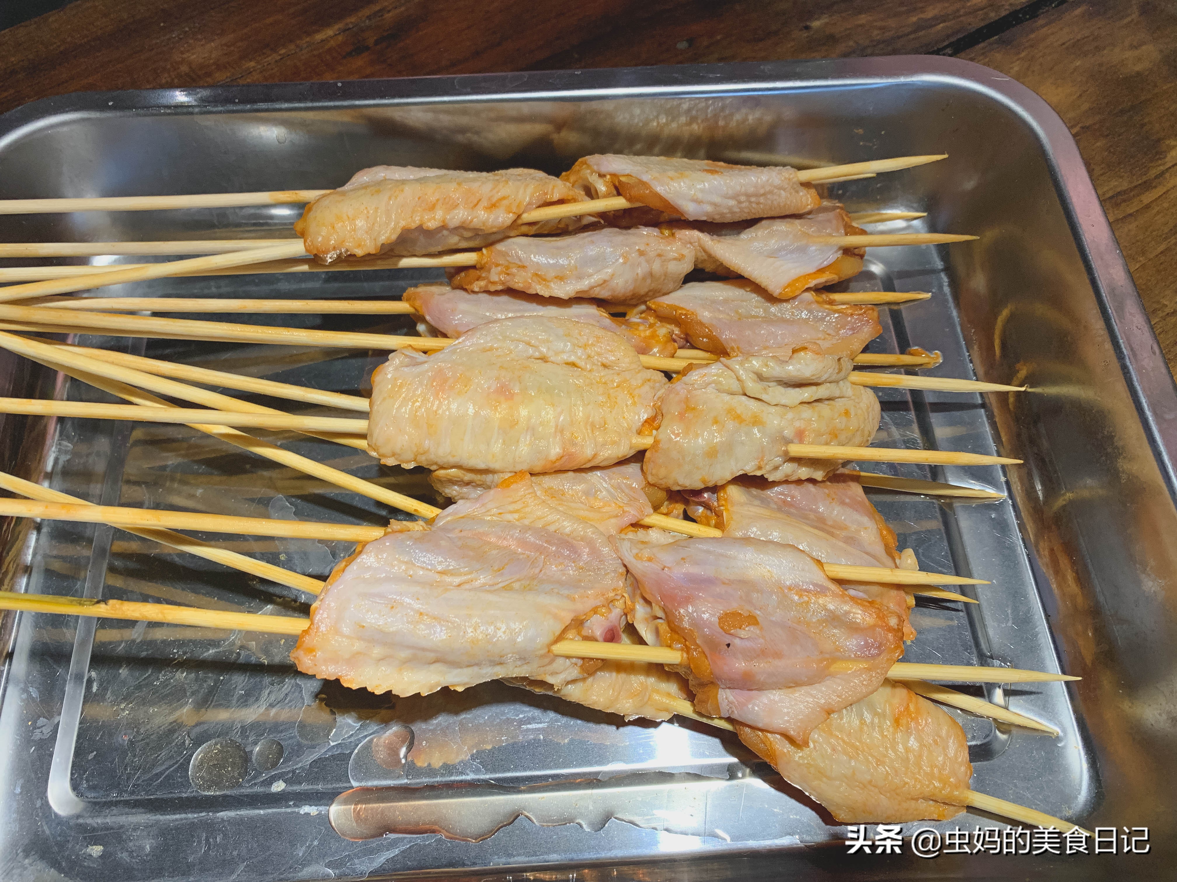 周末户外烧烤正当时，晒晒我家烧烤清单，十个人一共140元，值吗
