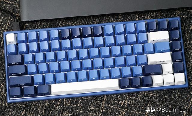 桌面上的海岸线 AKKO 3084SP海洋之星机械键盘开箱体验