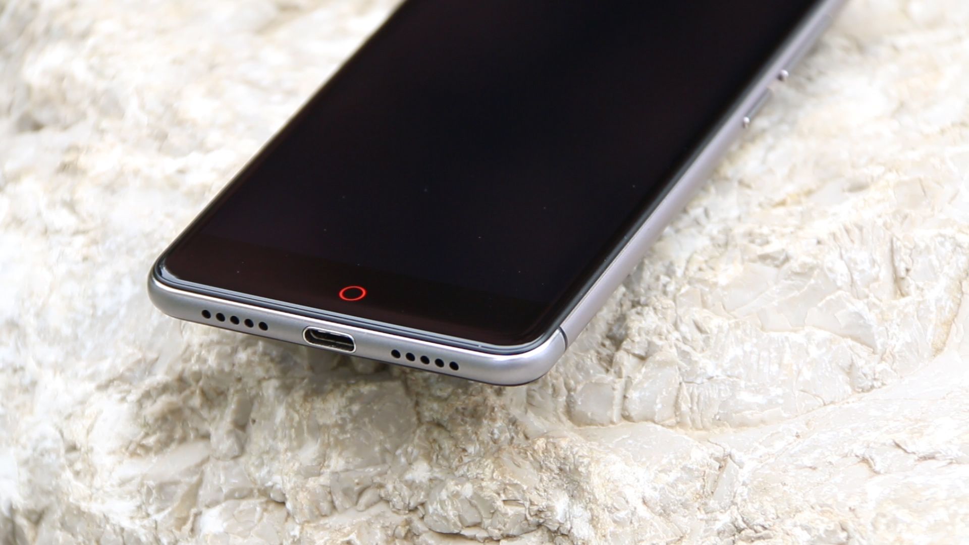 Nubia Z11 mini体验评测：小世界里的大精彩！