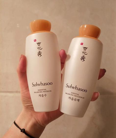9款热门水乳大集合，适合肤质+功效分析，你用对了吗？