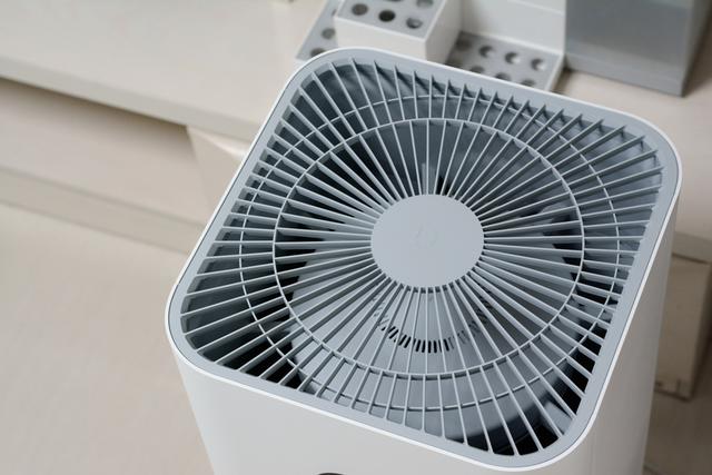 米家净化器Pro H评测，净化甲醛效果明显，堪称新家必备