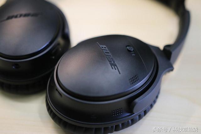 自从飞机上可以用手机后 降噪耳机就成了刚需品