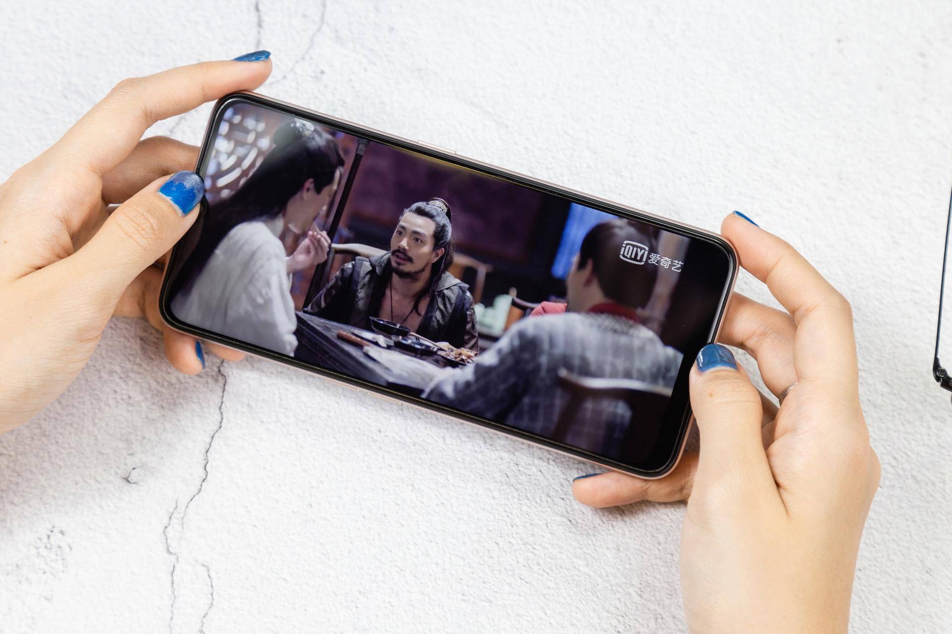凭实力拿下的100%好评率，OPPO A11体验如何？