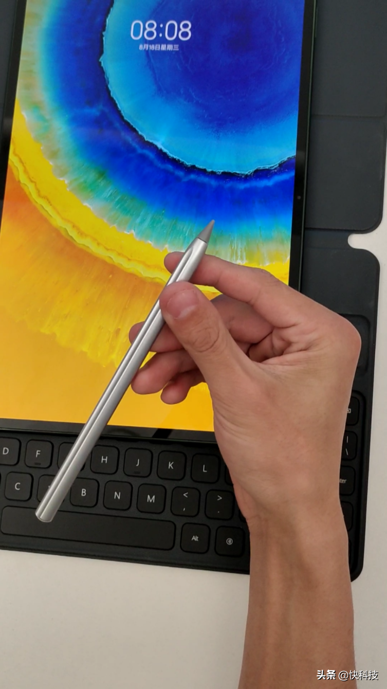 搭载HarmonyOS出道即王者！华为MatePad Pro 12.6英寸评测