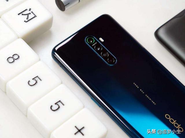 值得入手的三款手机，配骁龙855处理器，玩游戏满帧运行