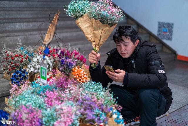 盘点最适合新手摆地摊的6大类产品，助你挣钱到手软（干货分享）
