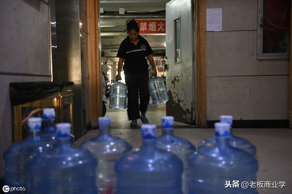 桶装水营销案例：看似赔钱的生意，结果却赚10几万元