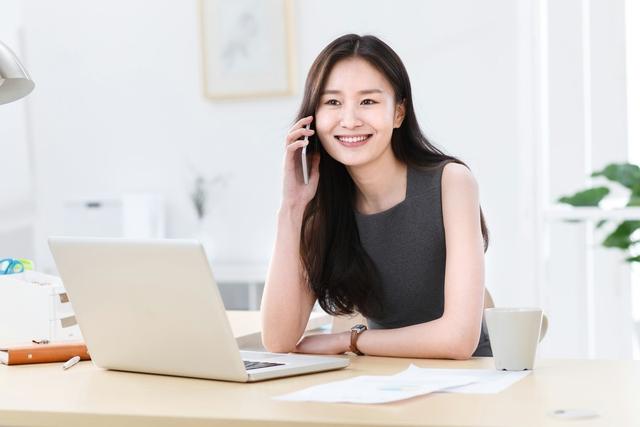 销售员做电话推销时，怎么才能保持良好的状态？