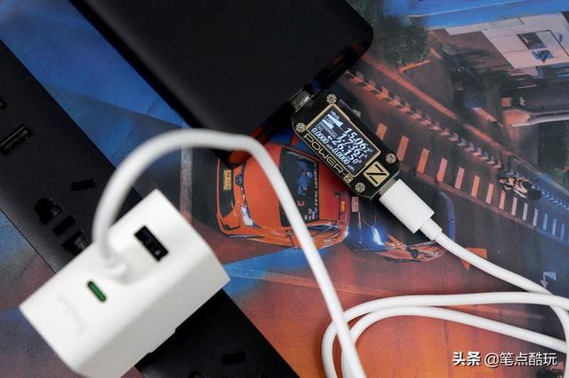 三口快充65W差旅奇兵：omthing氮化镓2C1A超级PD充电器体验