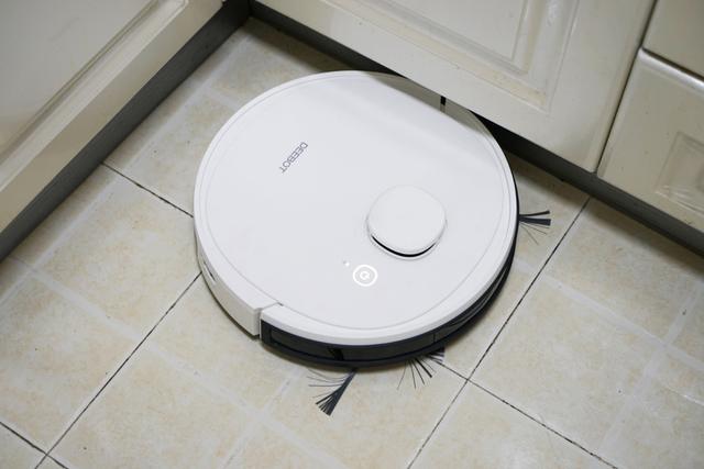 科沃斯和小米哪个好？扫地机器人DEEBOT N3对比横评米家1S
