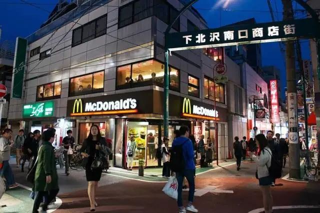 “国产洋快餐”的黄金十年