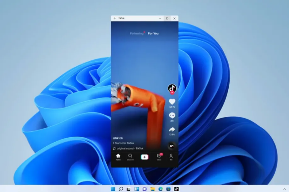 Win11 支持运行安卓 App，BlueStacks 模拟器疑爆粗口