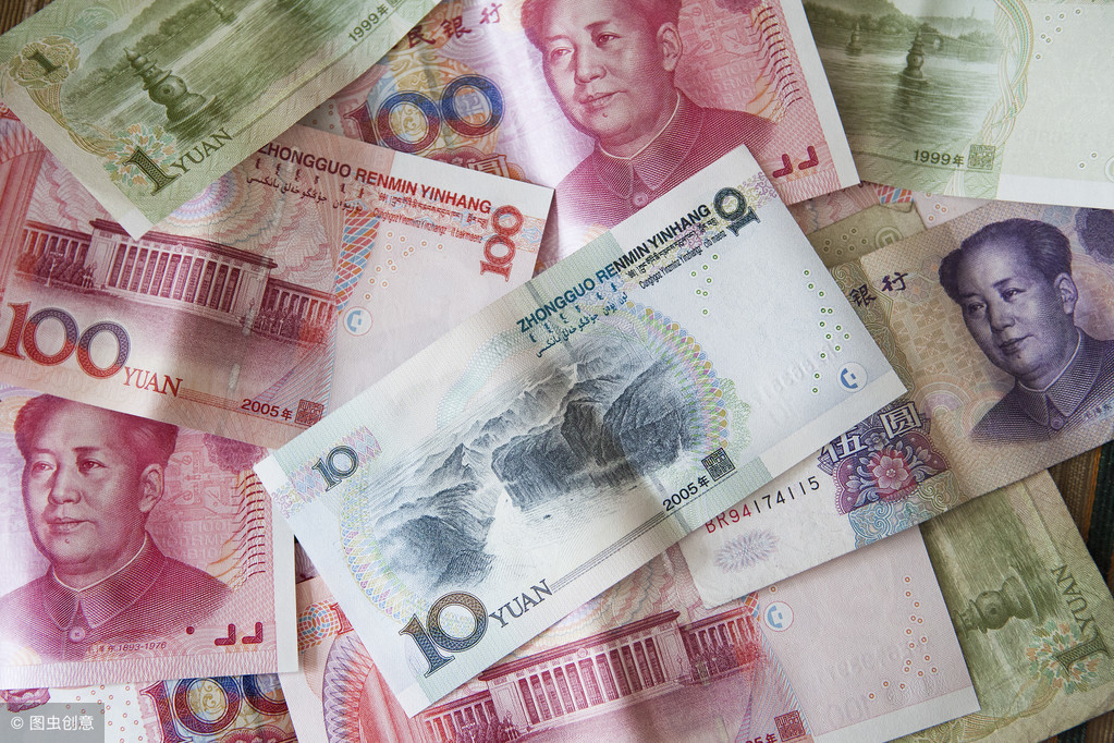 一公斤黄金和10公斤人民币，你选哪个？