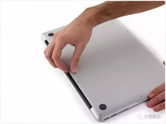 苹果2012-2013年初款13寸Macbook Pro详细拆机教程