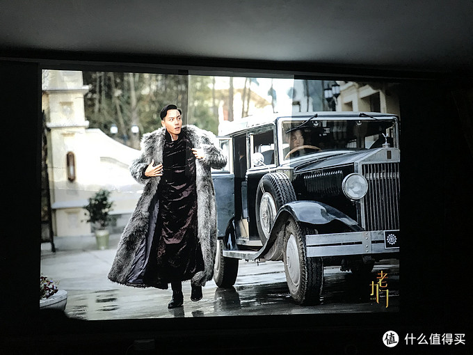 关于短焦 or 中长焦幕布的选购杂谈——附不同幕布对比