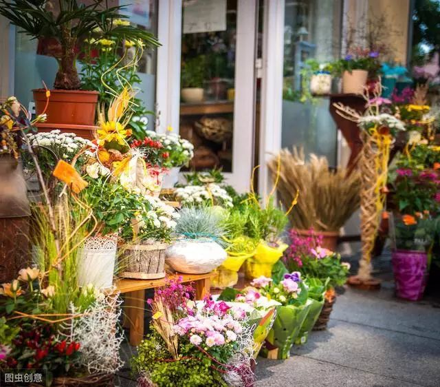 开花艺工作室or开花店，一文帮你分析清