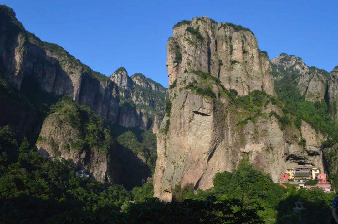 中国人常说“三山五岳”,三山五岳到底是指哪几座山，你知道吗？
