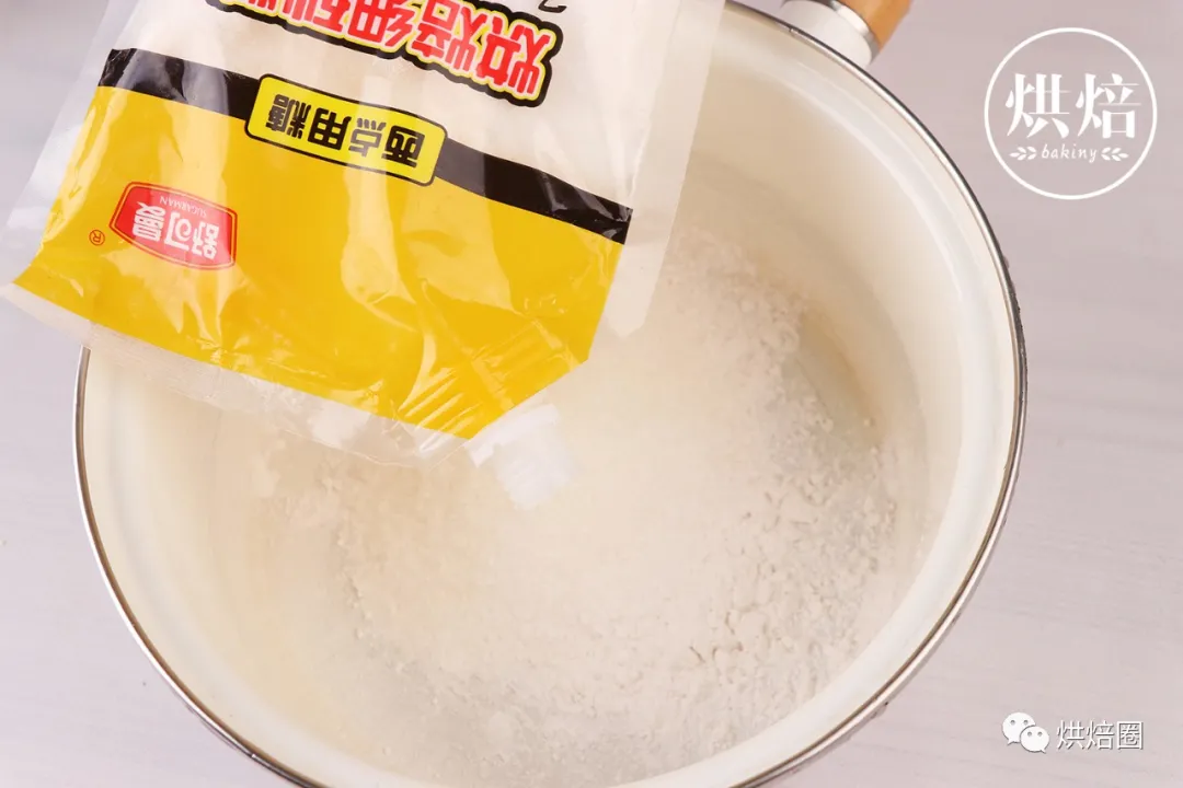 木薯粉的第101种吃法 和牛奶一拌 5分钟上桌 就是孩子最爱的早餐