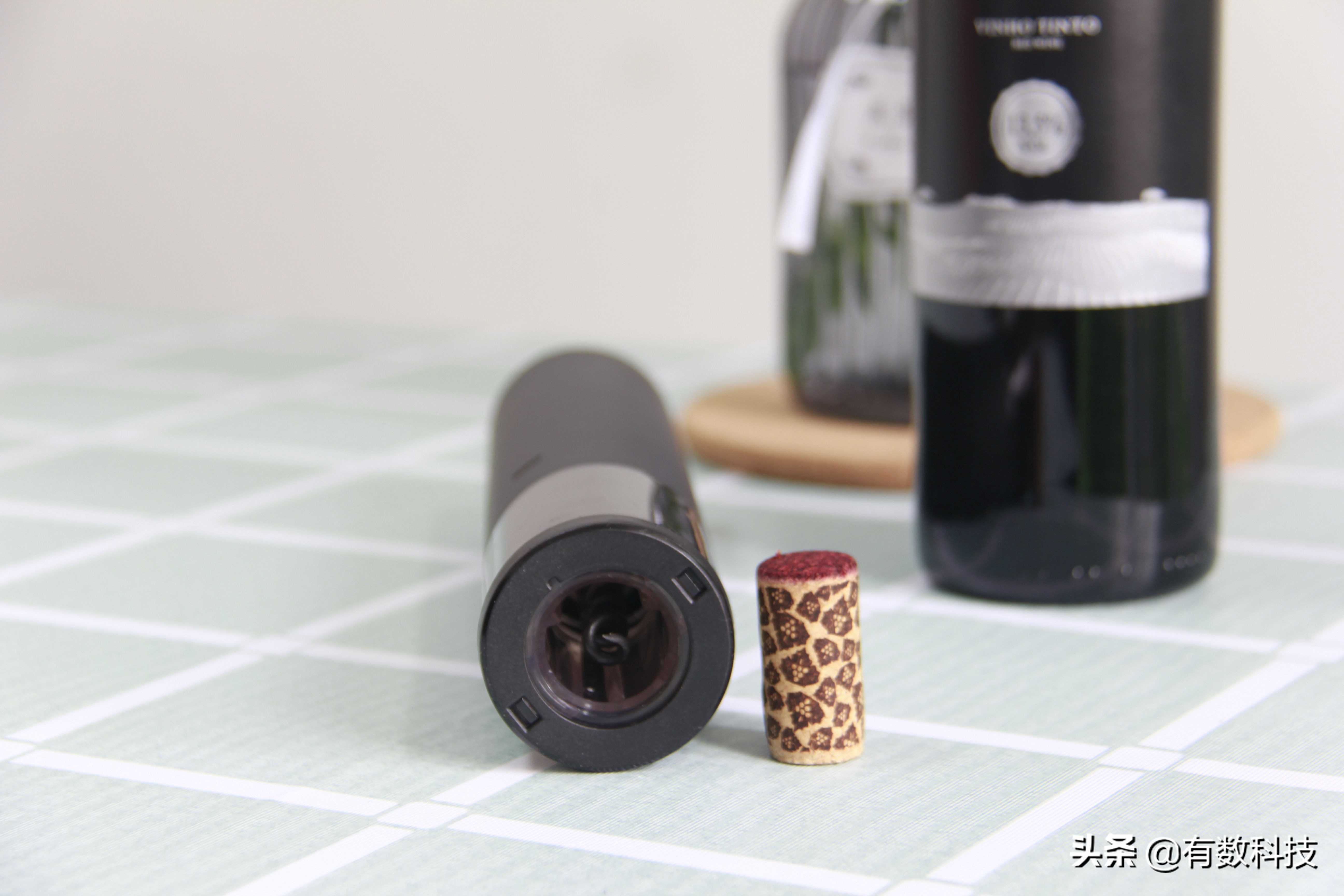 小米有品电动红酒开瓶器，不锈钢机身，6秒极速开瓶