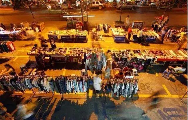 城管喊你去摆摊！10万人就业，重庆将打造“夜摊经济”新名片