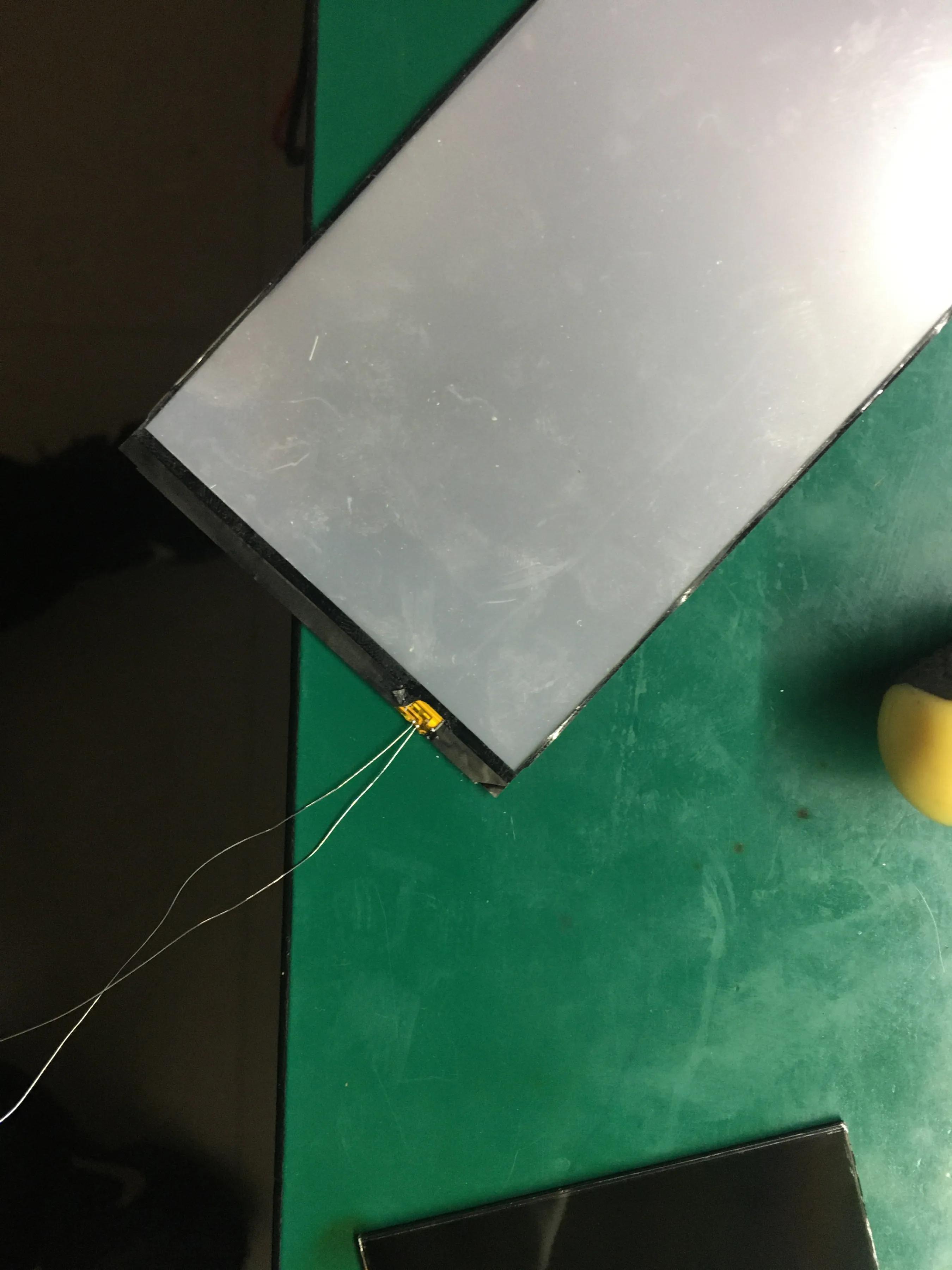 维修一台小度在家不开机黑屏