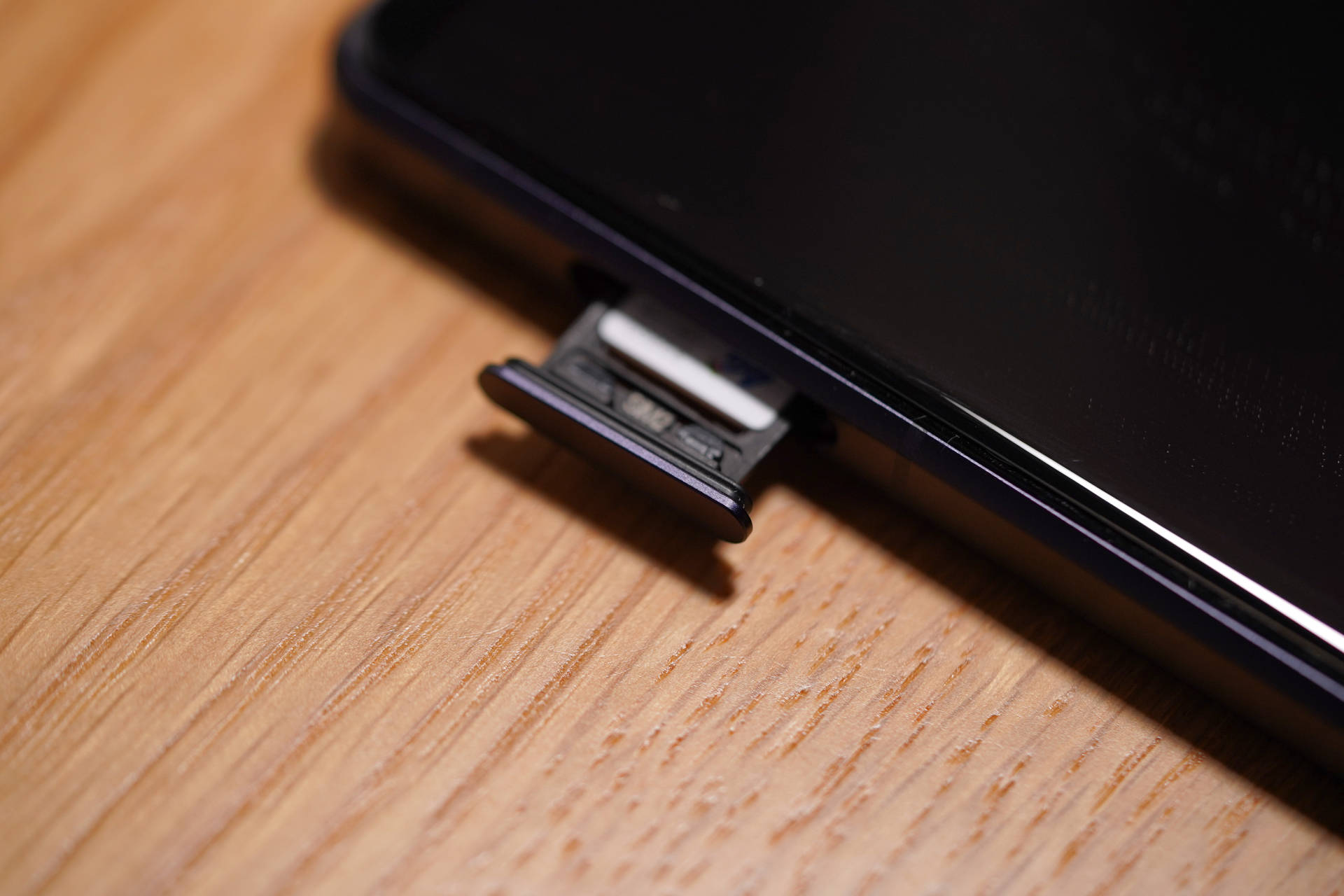 索尼Xperia 1 III体验报告：依然只适合愿意折腾的极客用户