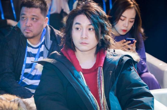 骚白热度降低，张大仙却成虎牙一哥，斗鱼后悔当初的决定吗？