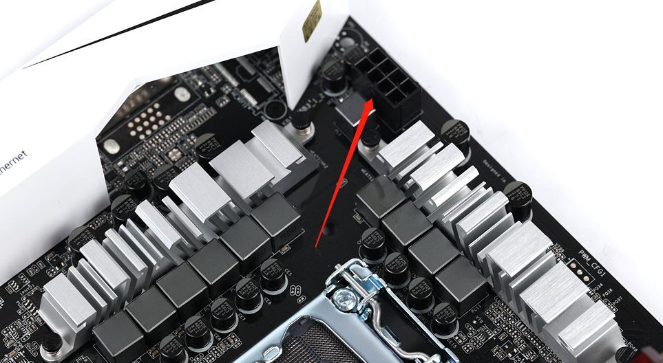 主板供电不足处理器满载降频？相数越多越好？教你用好你的CPU