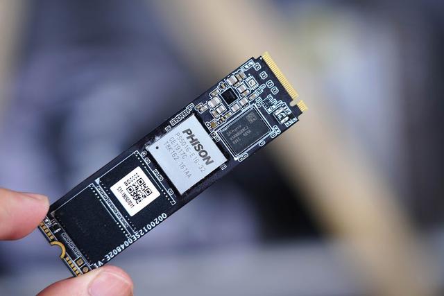AMD第三代锐龙处理器首发评测：i9已无力招架