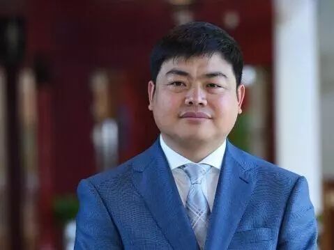 创始人记者出身，估值百亿的猪八戒网取消佣金，靠啥盈利上科创板