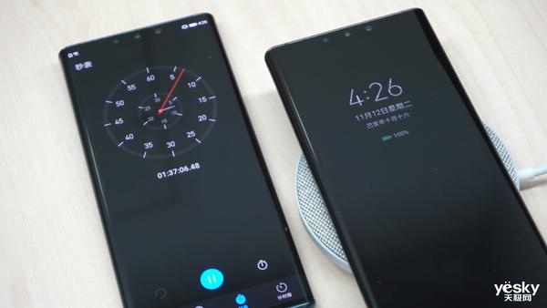 无线堪比有线？华为27W超级快充无线充电器体验